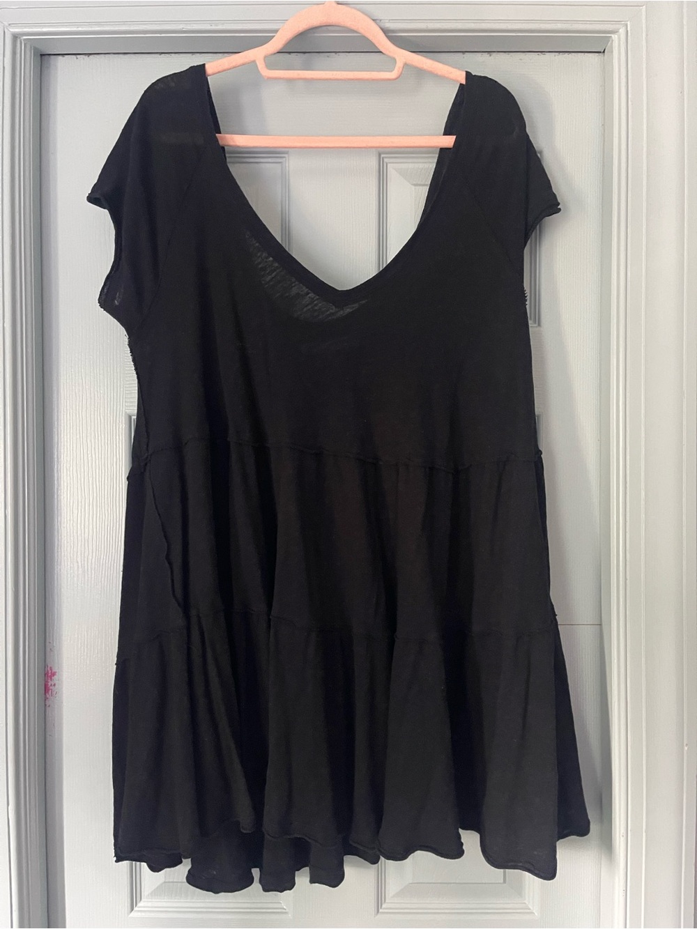 We The Free Black Tiered V-Neck Tunic Top - Picture 2 of 3